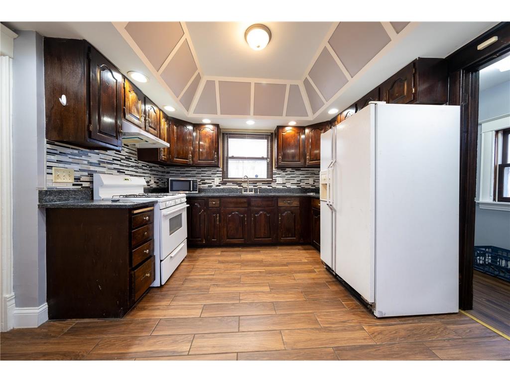 2226 Bryant Avenue N Minneapolis MN 55411 6818910 image9