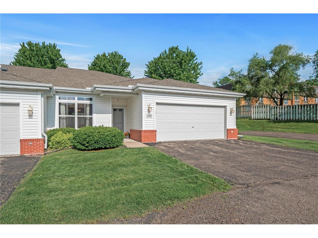 2226 Lower Afton Road E Saint Paul MN 55119 6548774 image1