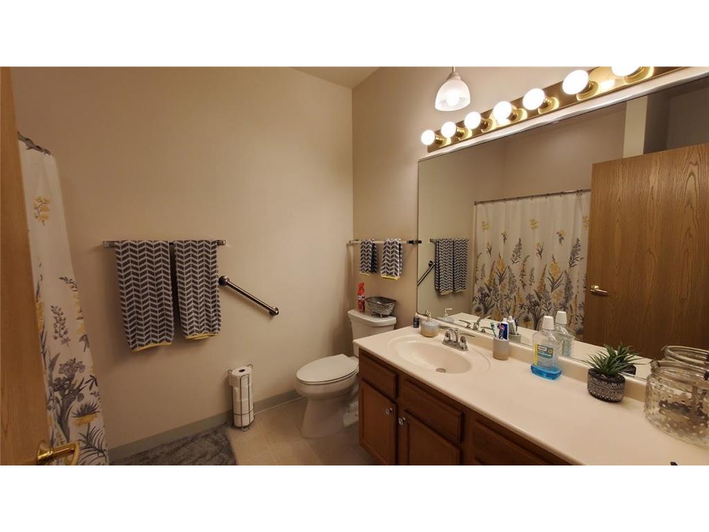 2226 Lower Afton Road E Saint Paul MN 55119 7005910 image16