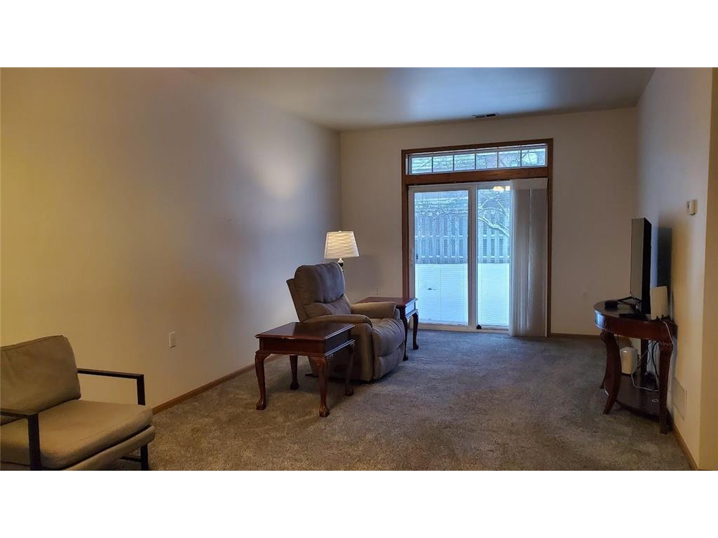 2226 Lower Afton Road E Saint Paul MN 55119 7005910 image5