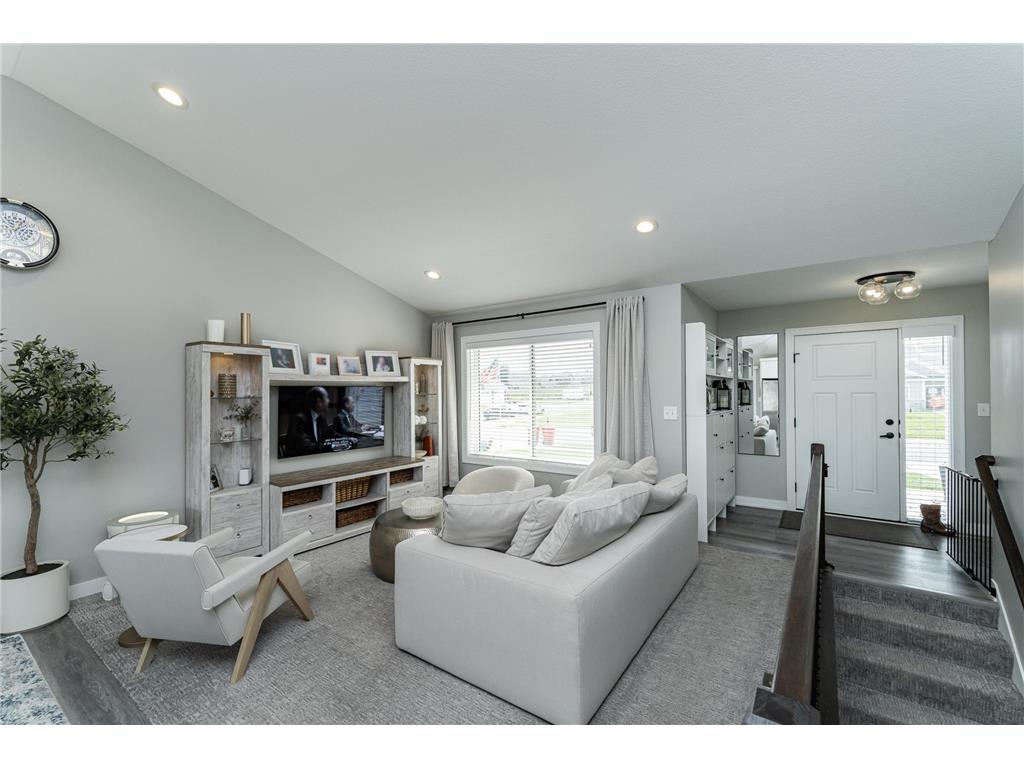 2226 Marvs Lane NE Stewartville MN 55976 6794085 image4