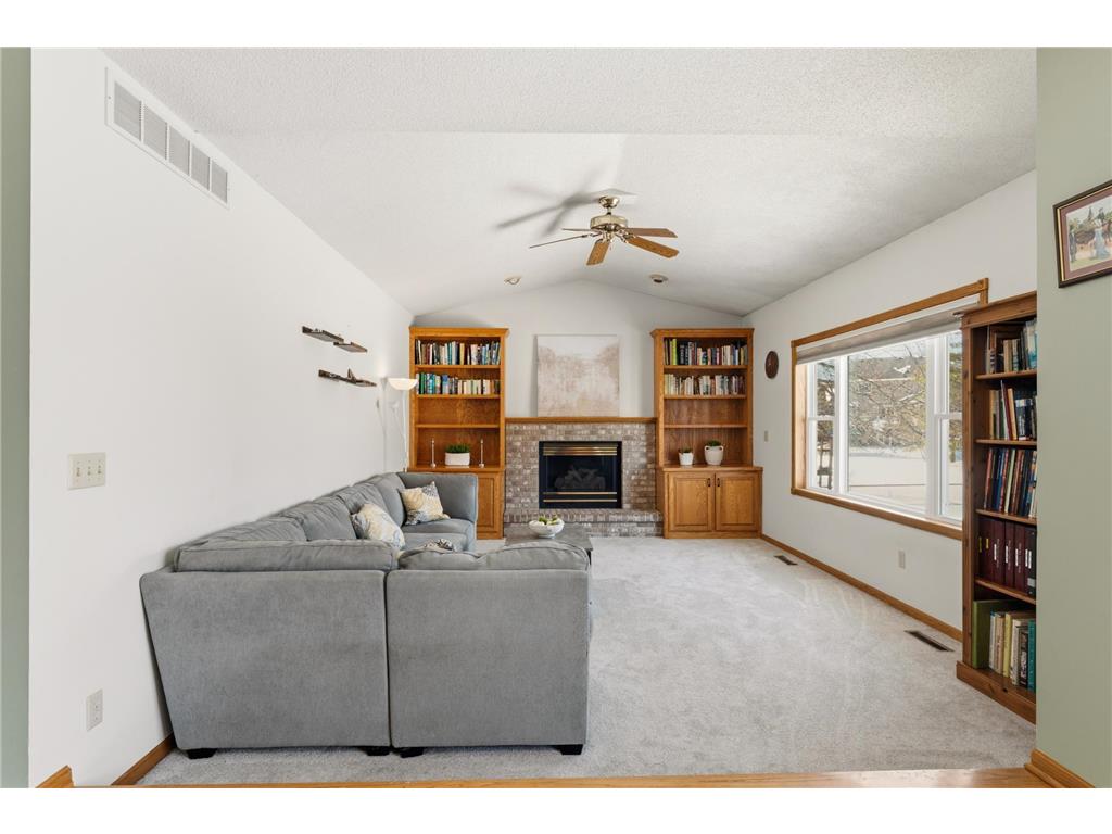 2227 Viola Heights Drive NE Rochester MN 55906 7034109 image17