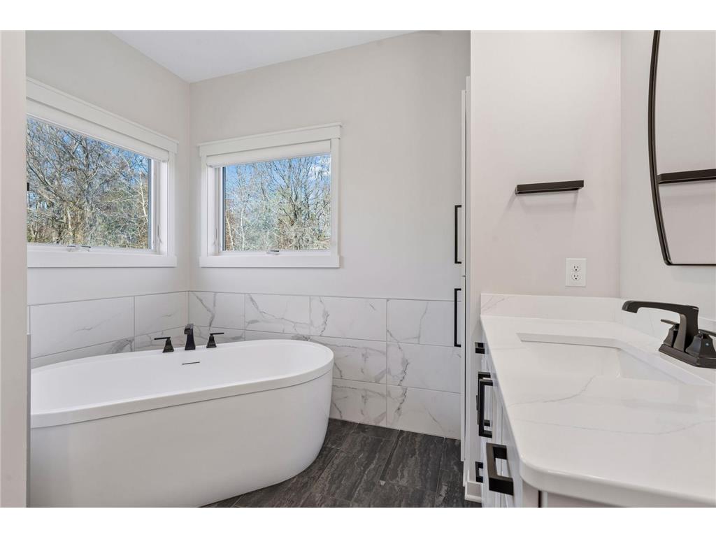 2228 154th Avenue NE Ham Lake MN 55304 7064160 image32