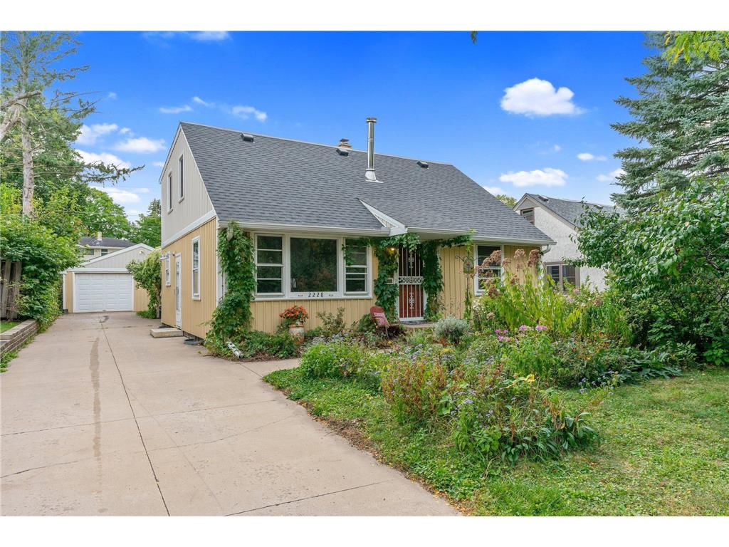 2228 6th Street E Saint Paul MN 55119 6594785 image1