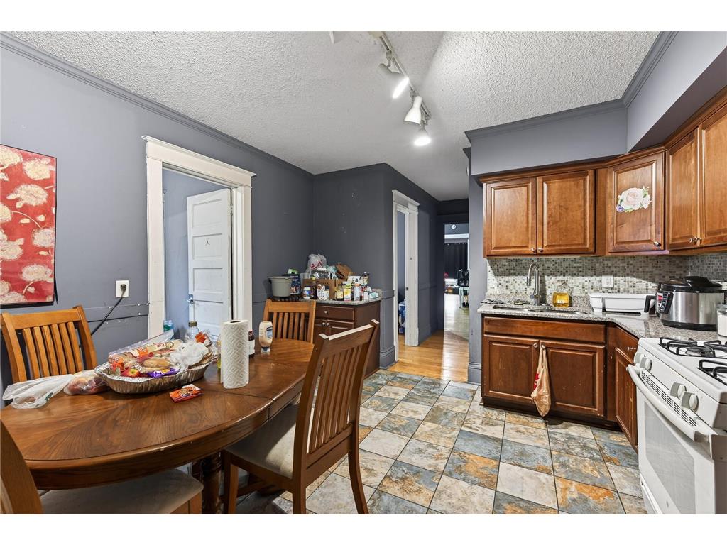 2229 5th Street NE Minneapolis MN 55418 6815497 image10