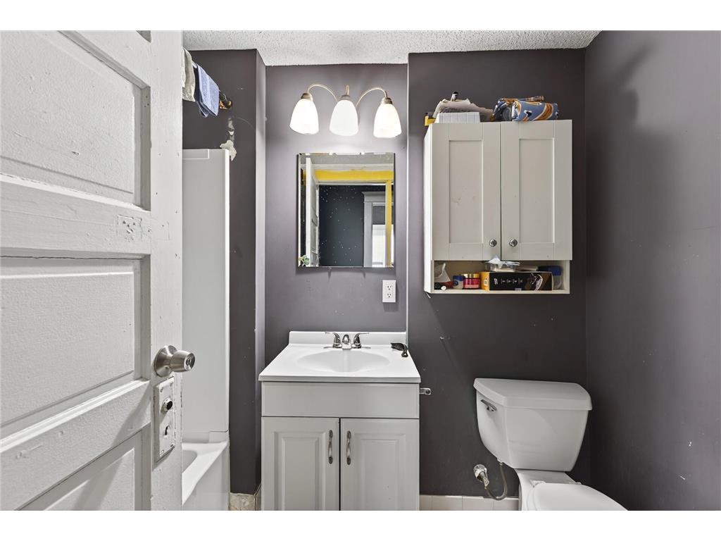 2229 5th Street NE Minneapolis MN 55418 6815497 image15