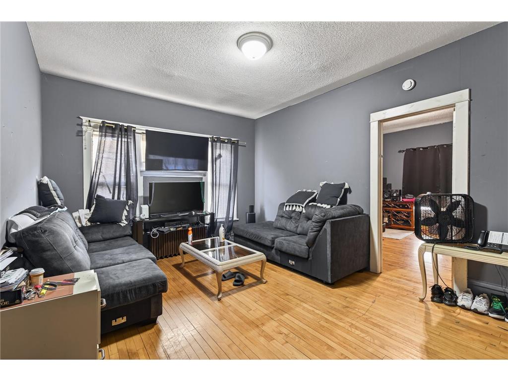 2229 5th Street NE Minneapolis MN 55418 6815497 image3