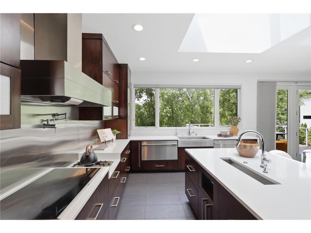 2229 Wall Street Eagan MN 55122 7058398 image24