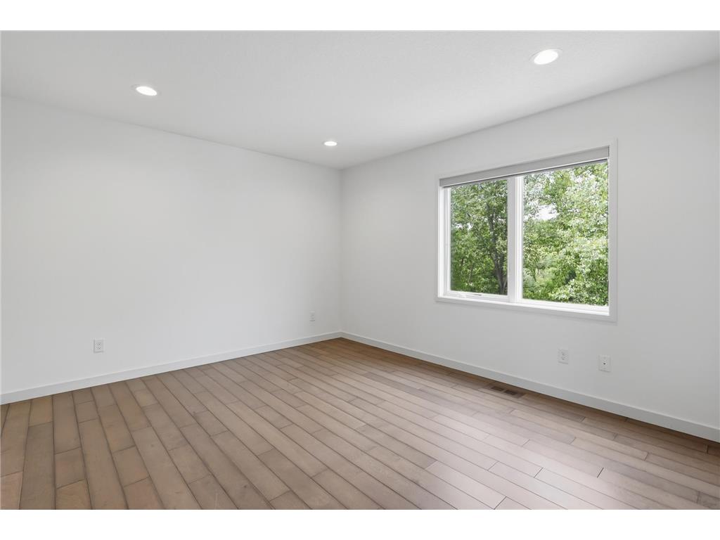 2229 Wall Street Eagan MN 55122 7058398 image52