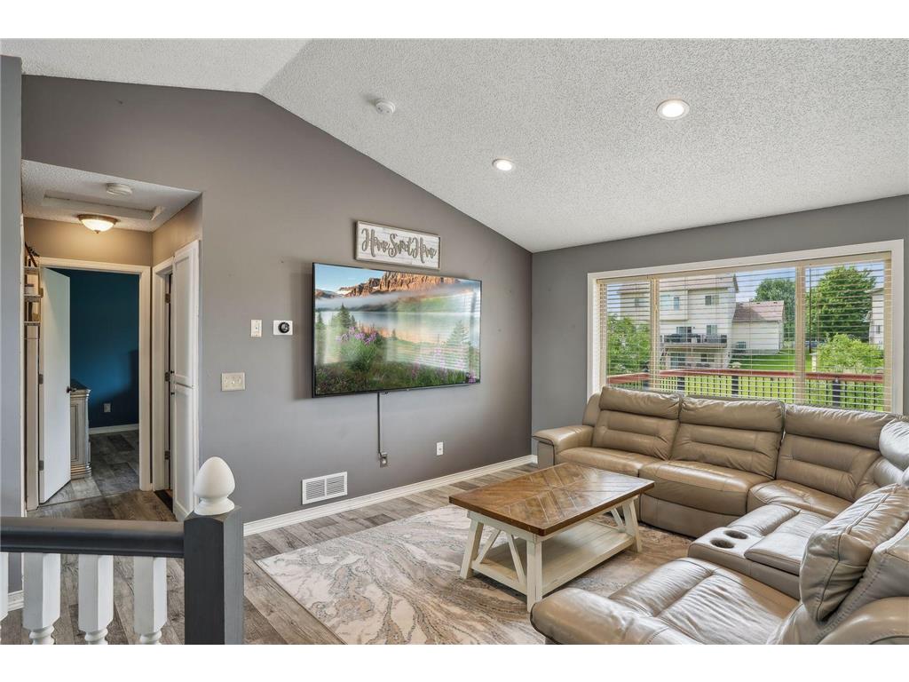 222A Winkler Trail Cologne MN 55322 6550194 image1