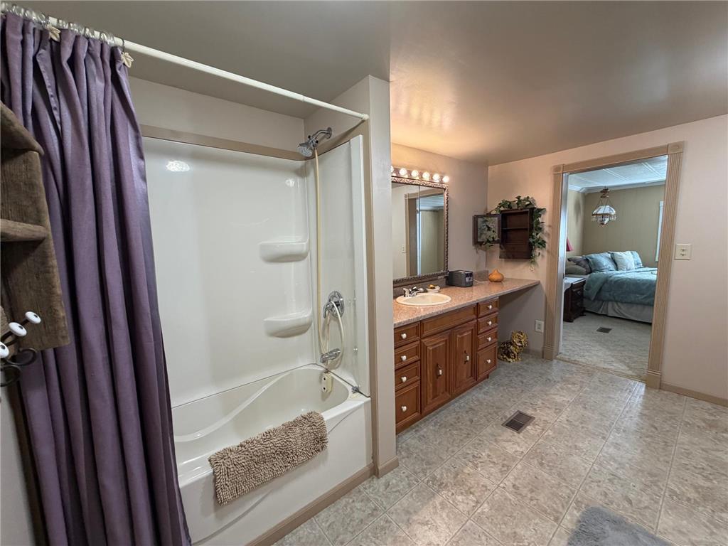 223 10th Avenue Worthington MN 56187 7080593 image15
