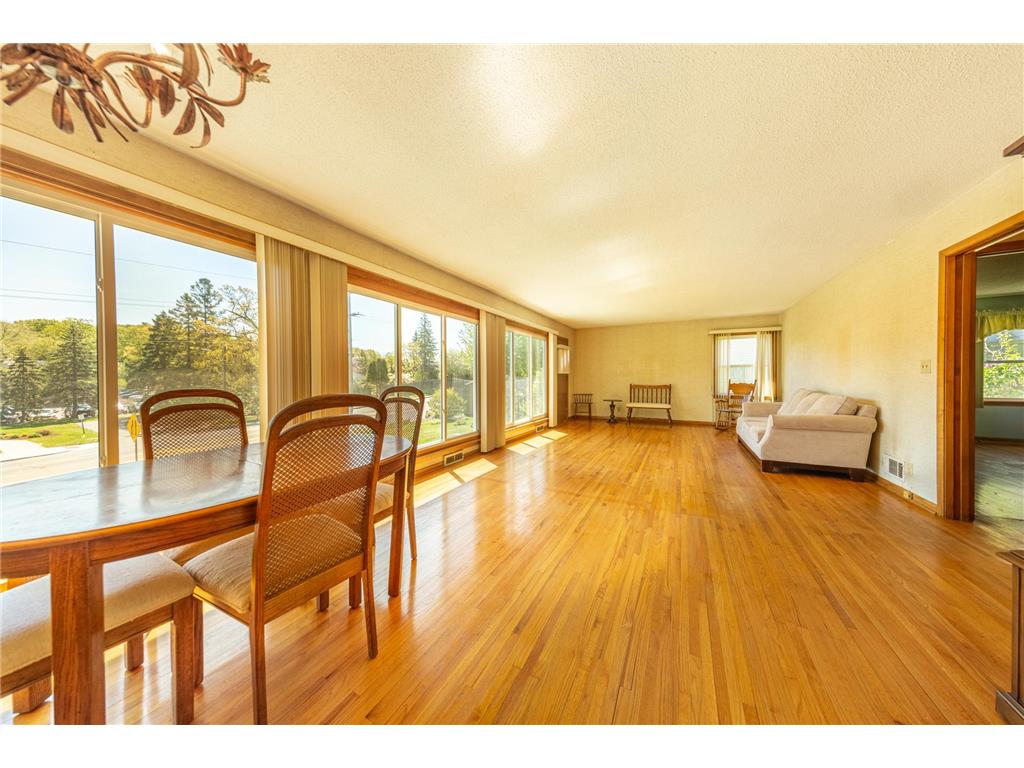 223 Central Avenue N Wayzata MN 55391 7071388 image20