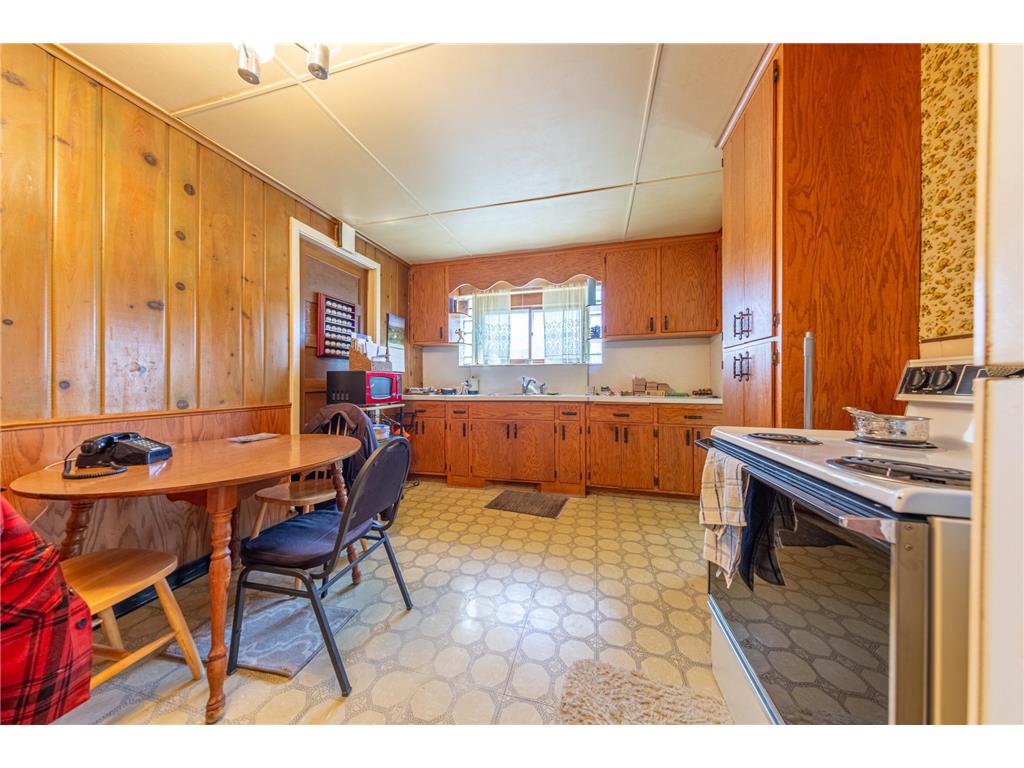 223 Central Avenue N Wayzata MN 55391 7071388 image38