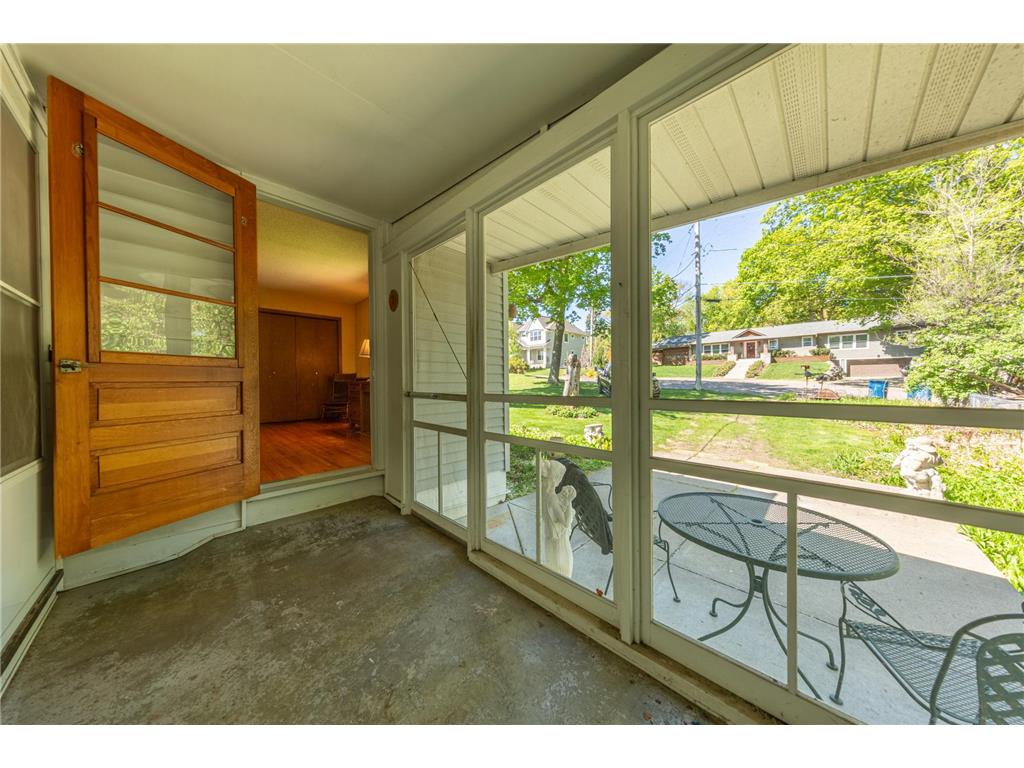 223 Central Avenue N Wayzata MN 55391 7071388 image8