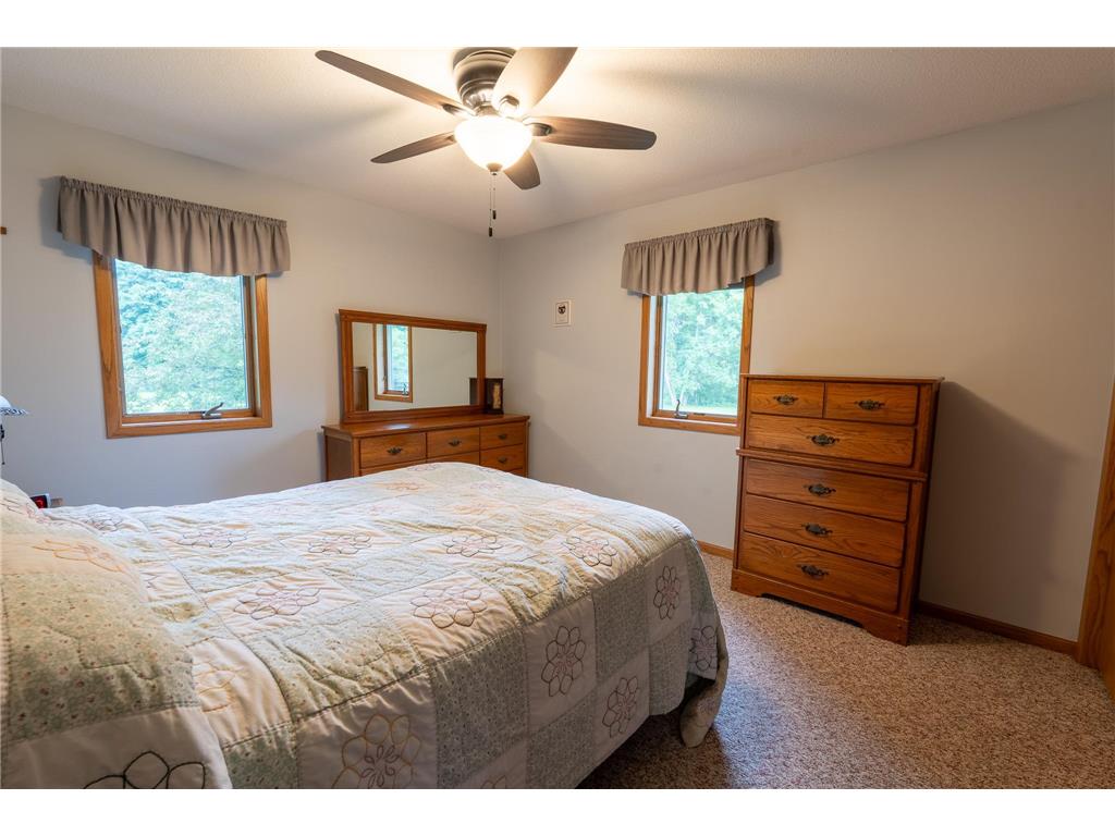 223 E Oak Street Tyler MN 56178 7096187 image9