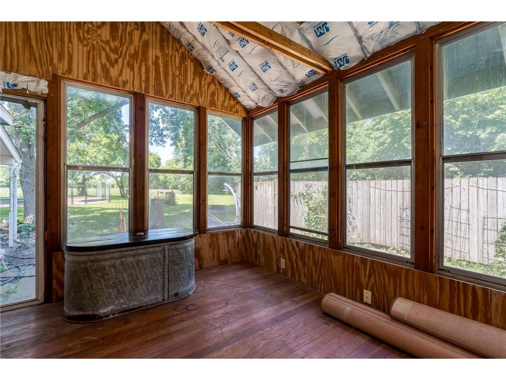 223 Joy Avenue SW Madelia MN 56062 7109526 image17
