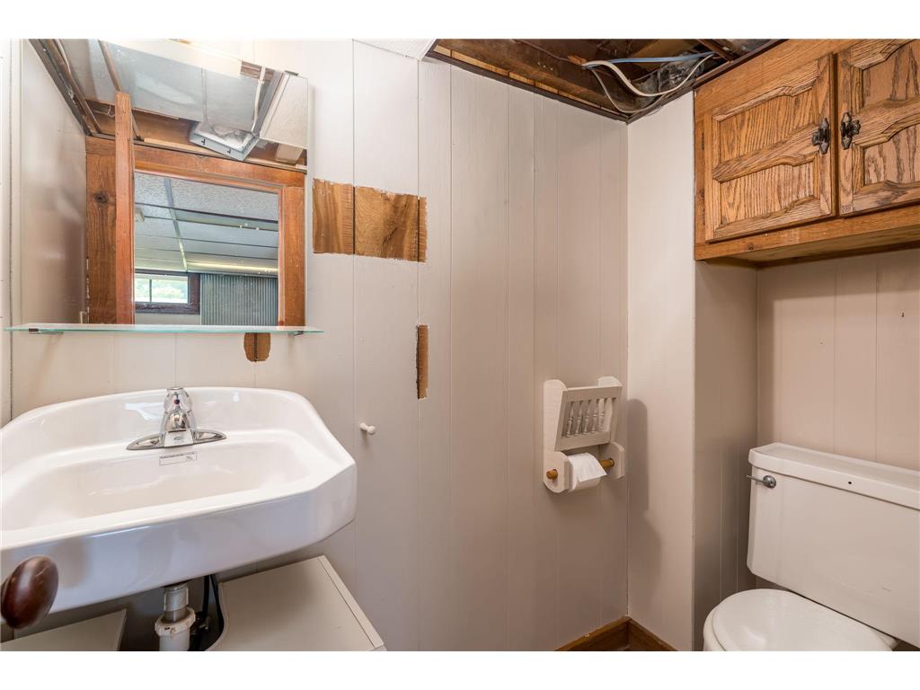 223 Joy Avenue SW Madelia MN 56062 7109526 image32