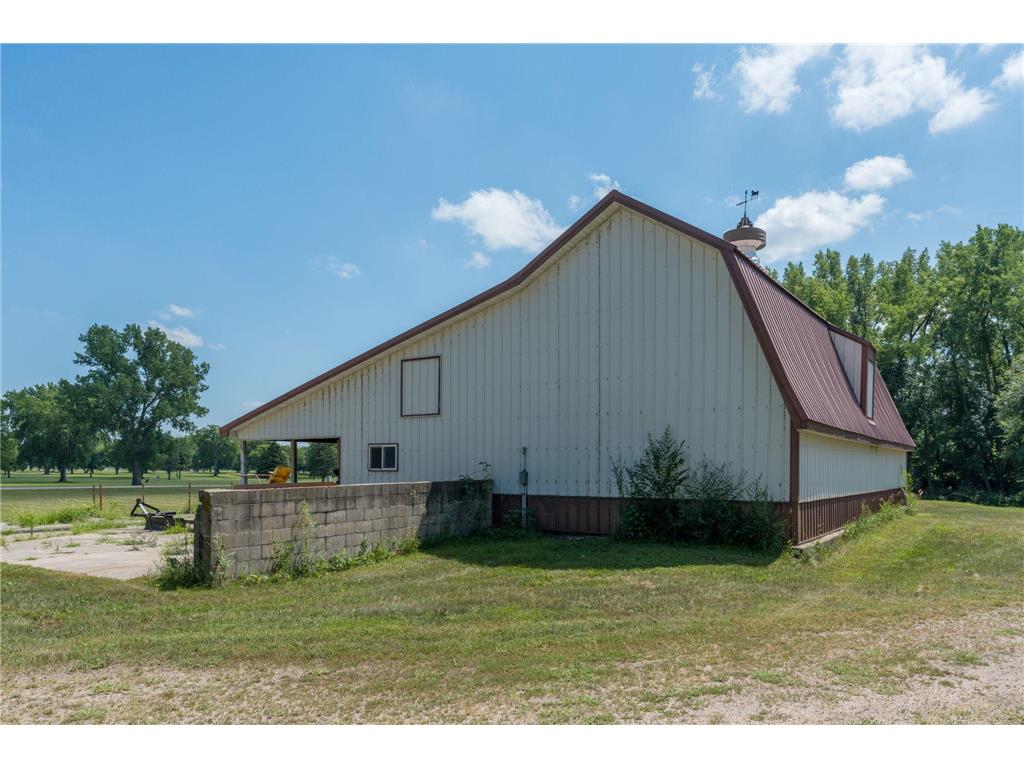 223 Joy Avenue SW Madelia MN 56062 7109526 image44
