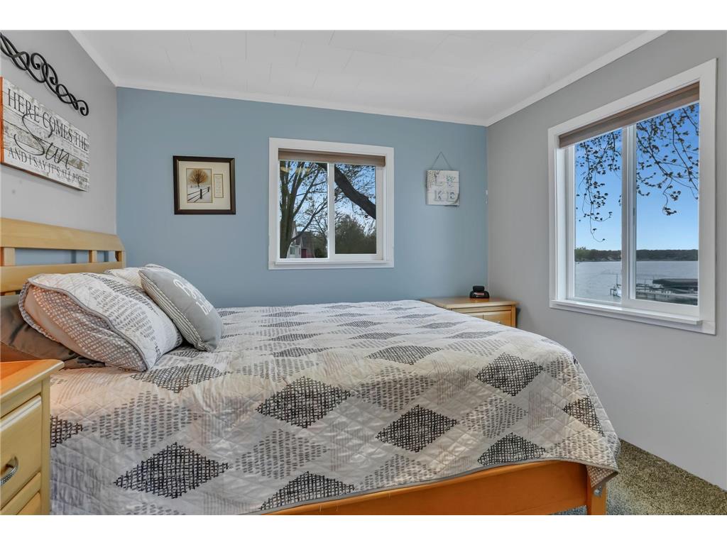223 Lake Avenue S Spicer MN 56288 - Green 7070284 image18