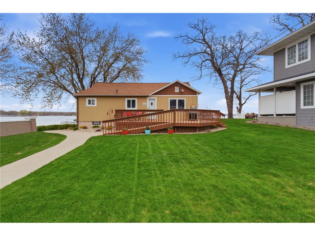 223 Lake Avenue S Spicer MN 56288 - Green 7070284 image2