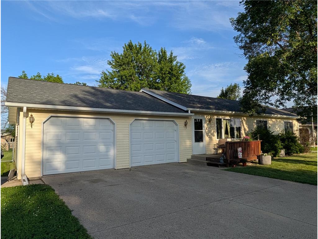 223 Rainbow Drive Marshall MN 56258 6756567 image1