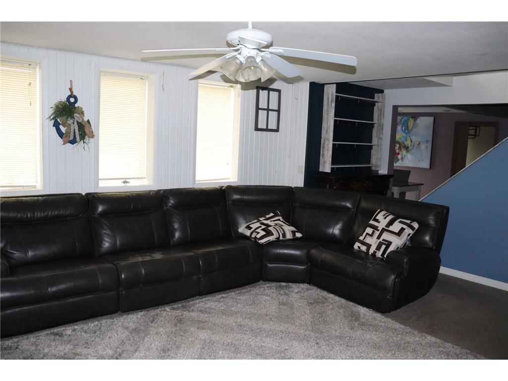 223 S Hill Street Fountain City WI 54629 6803740 image26