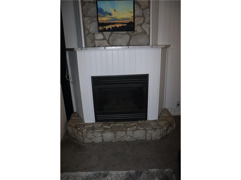 223 S Hill Street Fountain City WI 54629 6803740 image27