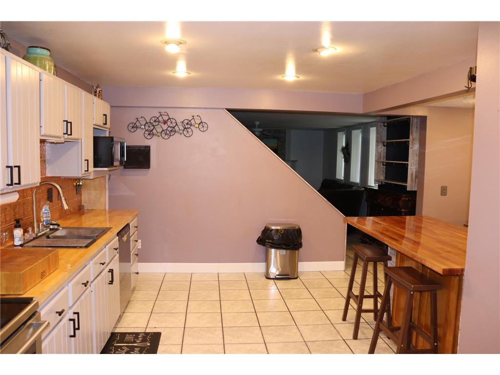 223 S Hill Street Fountain City WI 54629 6803740 image32