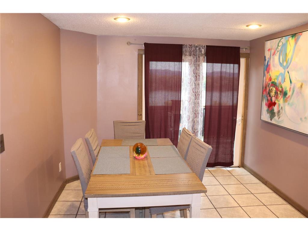 223 S Hill Street Fountain City WI 54629 6803740 image37