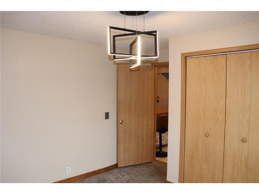 223 S Hill Street Fountain City WI 54629 6803740 image42