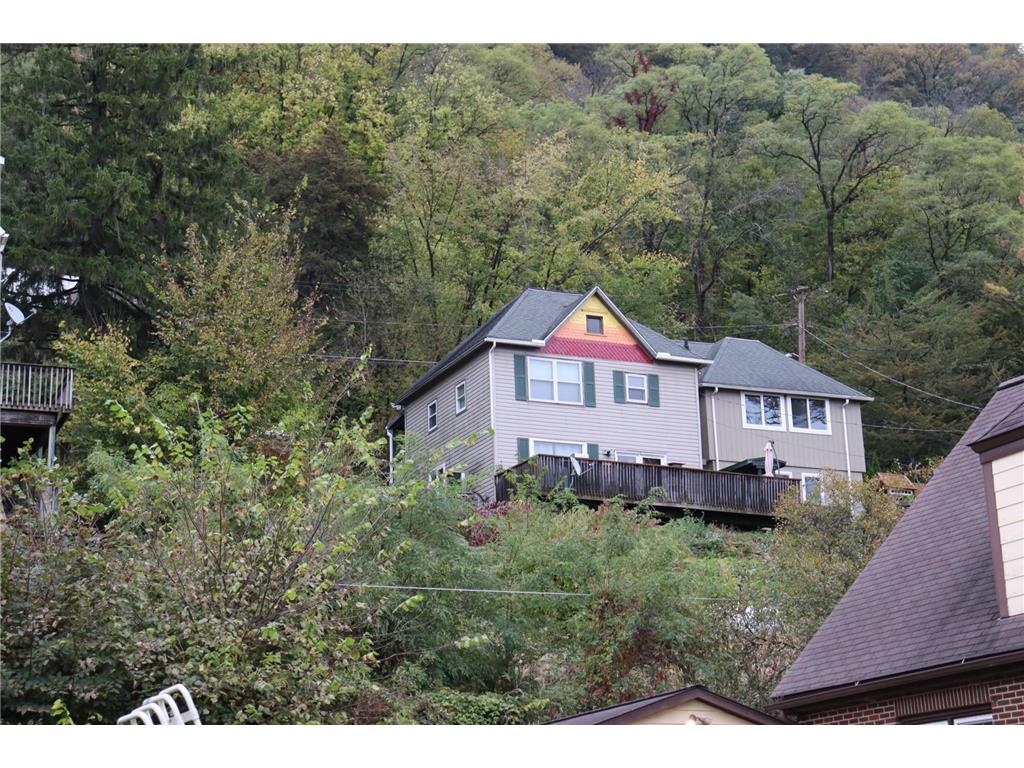 223 S Hill Street Fountain City WI 54629 6803740 image52