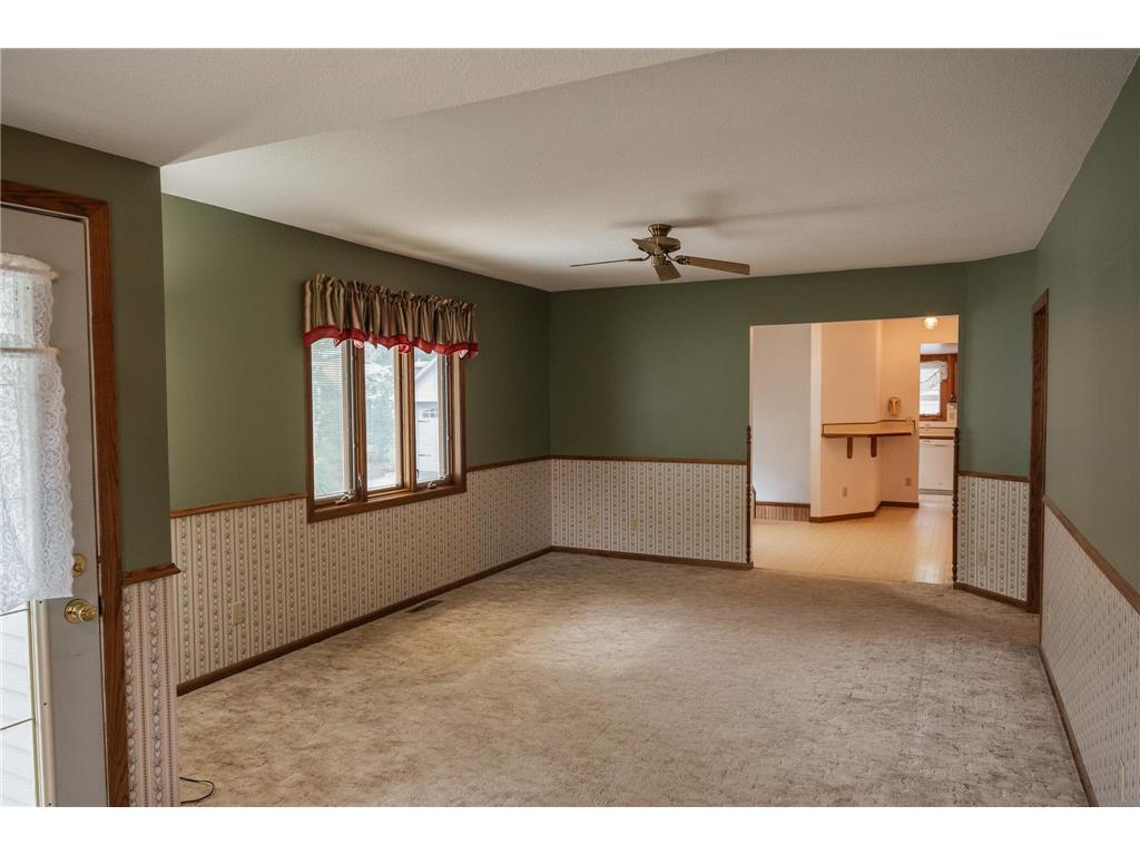223 W 10th Street Fairmont MN 56031 6759714 image10