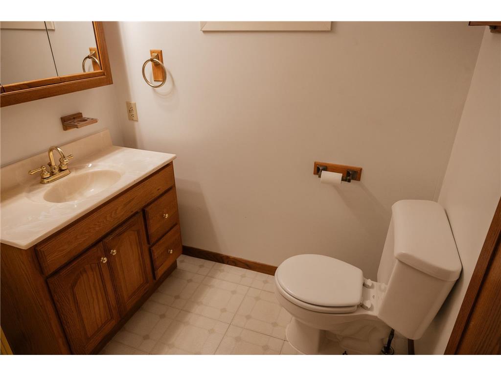 223 W 10th Street Fairmont MN 56031 6759714 image17