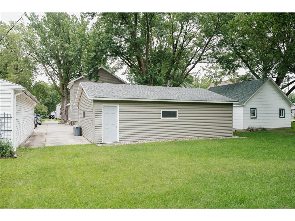 223 W 10th Street Fairmont MN 56031 6759714 image35