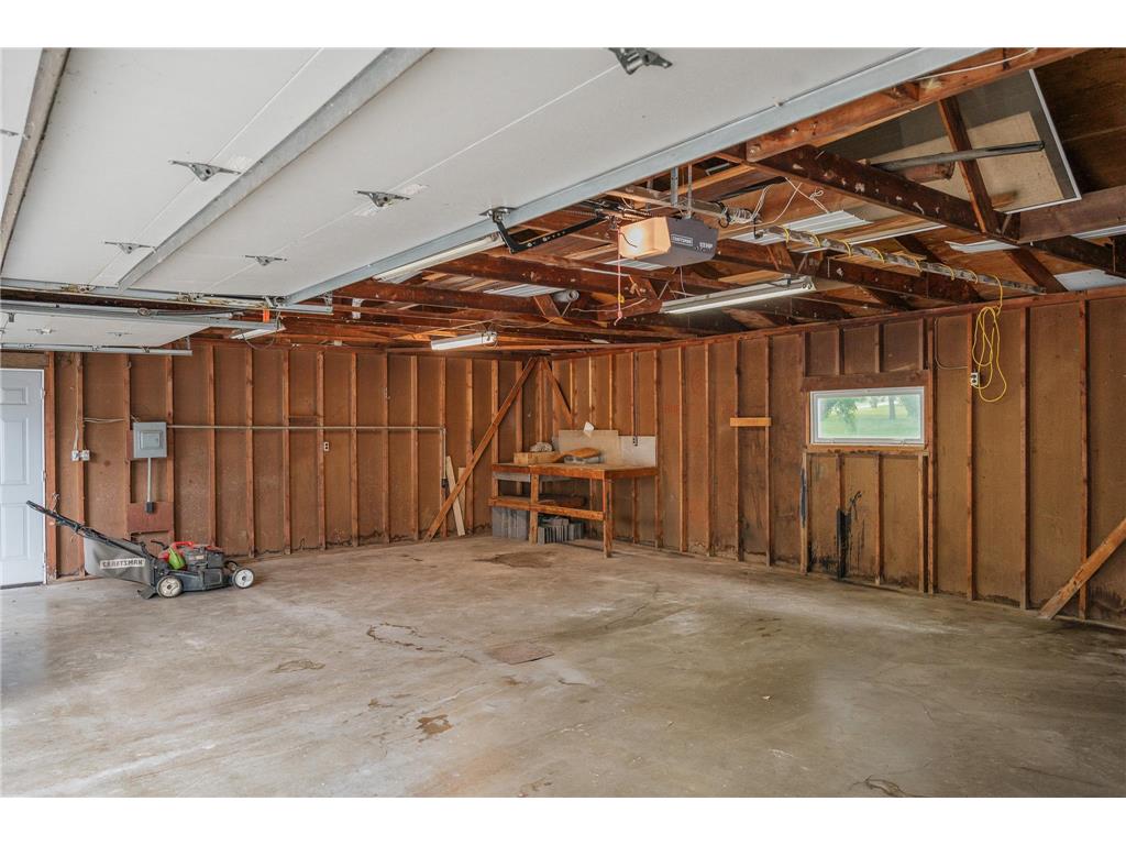 223 W 10th Street Fairmont MN 56031 6759714 image37