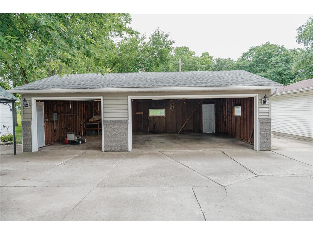 223 W 10th Street Fairmont MN 56031 6759714 image38