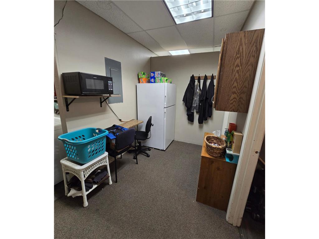 223 W Main Street Pipestone MN 56164 6705586 image20