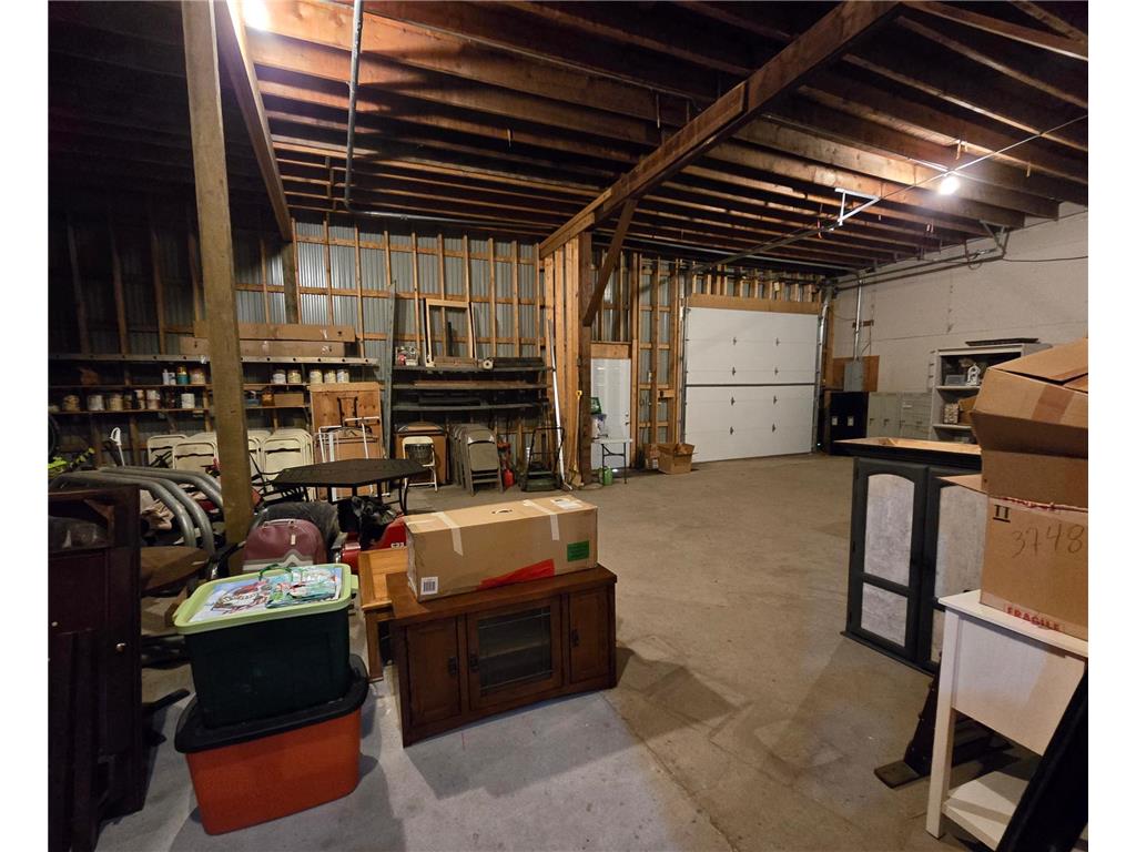 223 W Main Street Pipestone MN 56164 6705586 image28