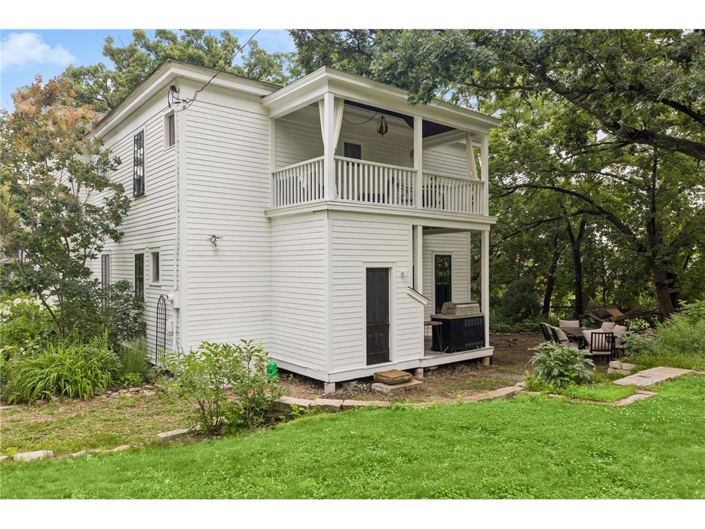 223 Walnut Street Saint Paul MN 55102 7101189 image89