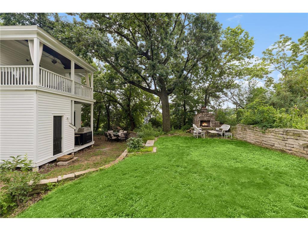 223 Walnut Street Saint Paul MN 55102 7101189 image92