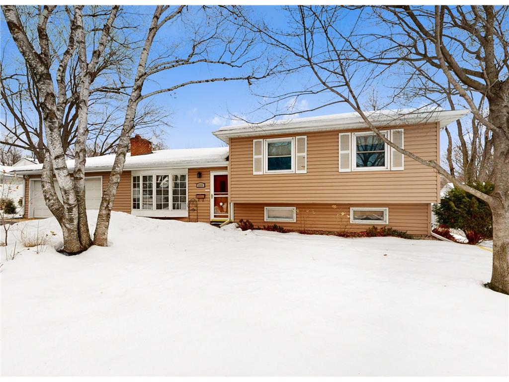 2230 Decatur Avenue N Golden Valley MN 55427 6323449 image1