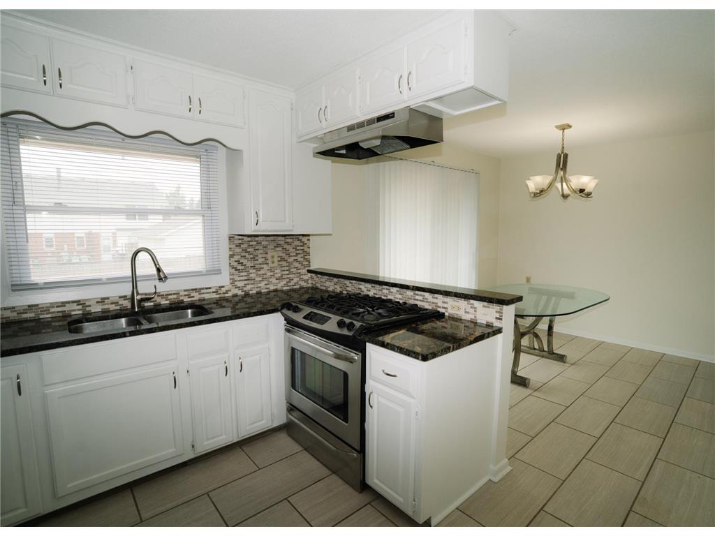 2230 Falcon Avenue Saint Paul MN 55119 7089252 image15
