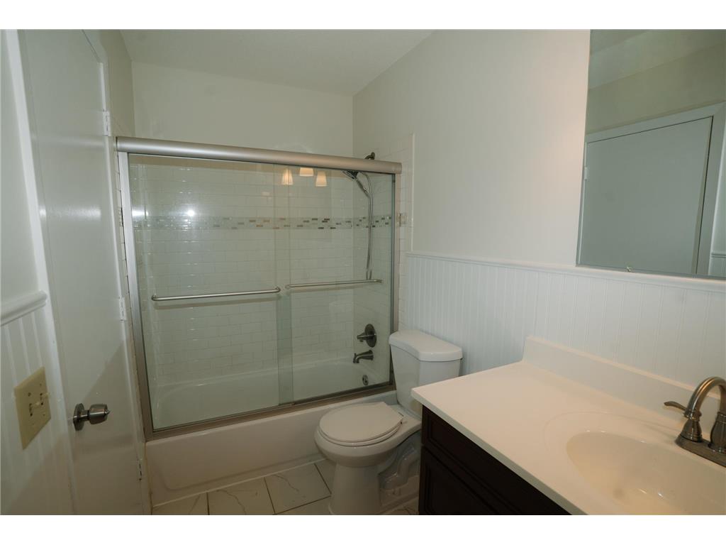 2230 Falcon Avenue Saint Paul MN 55119 7089252 image20