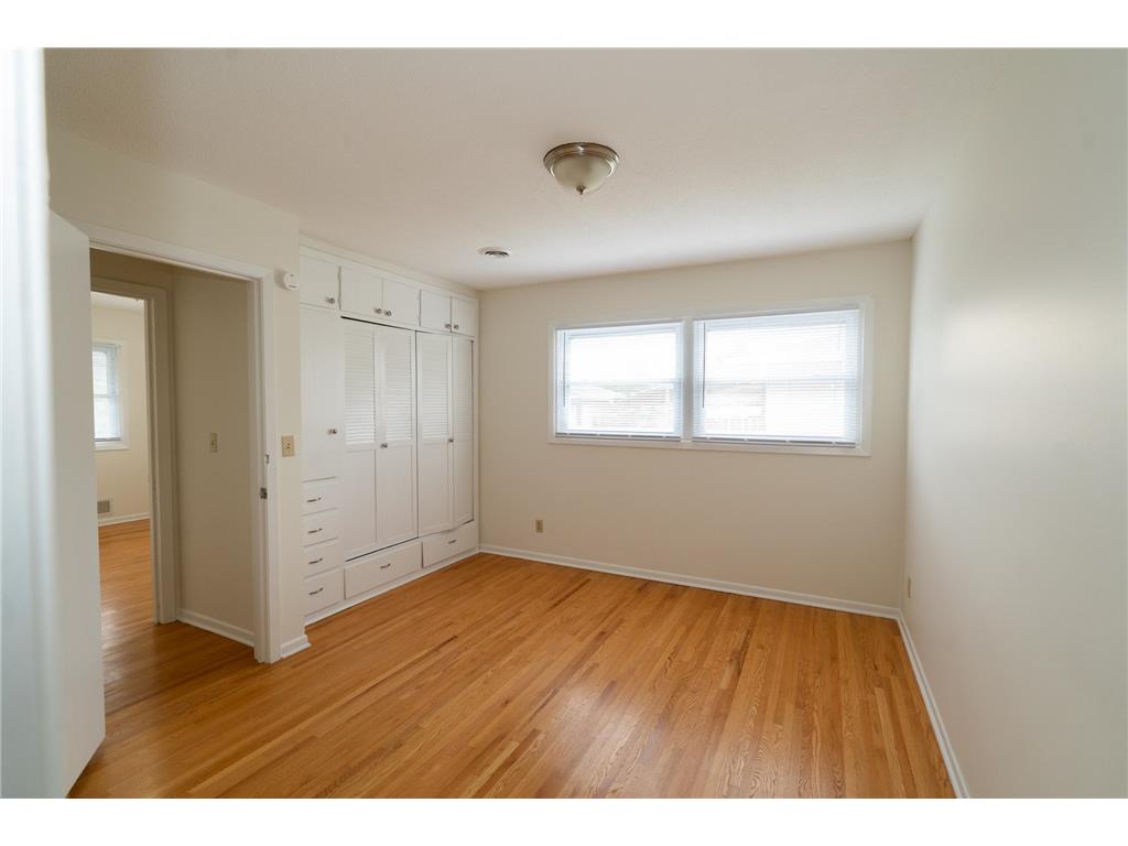 2230 Falcon Avenue Saint Paul MN 55119 7089252 image23