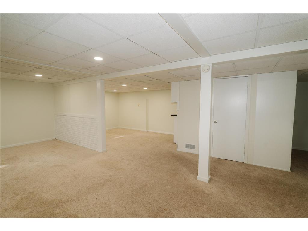 2230 Falcon Avenue Saint Paul MN 55119 7089252 image26