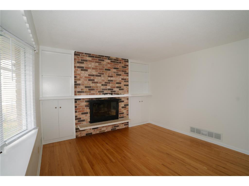 2230 Falcon Avenue Saint Paul MN 55119 7089252 image9