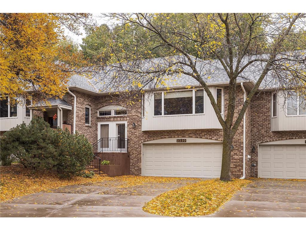 2230 Ferris Lane Roseville MN 55113 6815842 image1