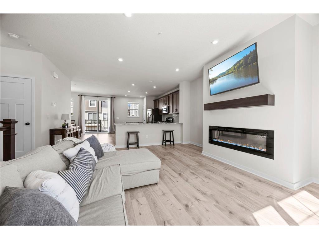 2230 Gateway Curve North Saint Paul MN 55109 7044266 image14