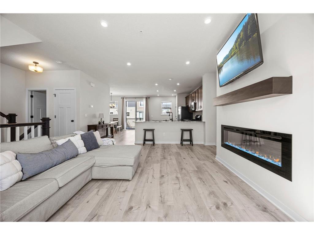 2230 Gateway Curve North Saint Paul MN 55109 7044266 image15