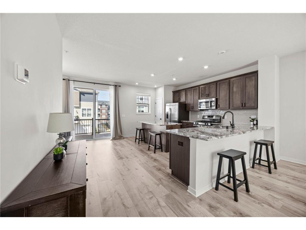 2230 Gateway Curve North Saint Paul MN 55109 7044266 image18